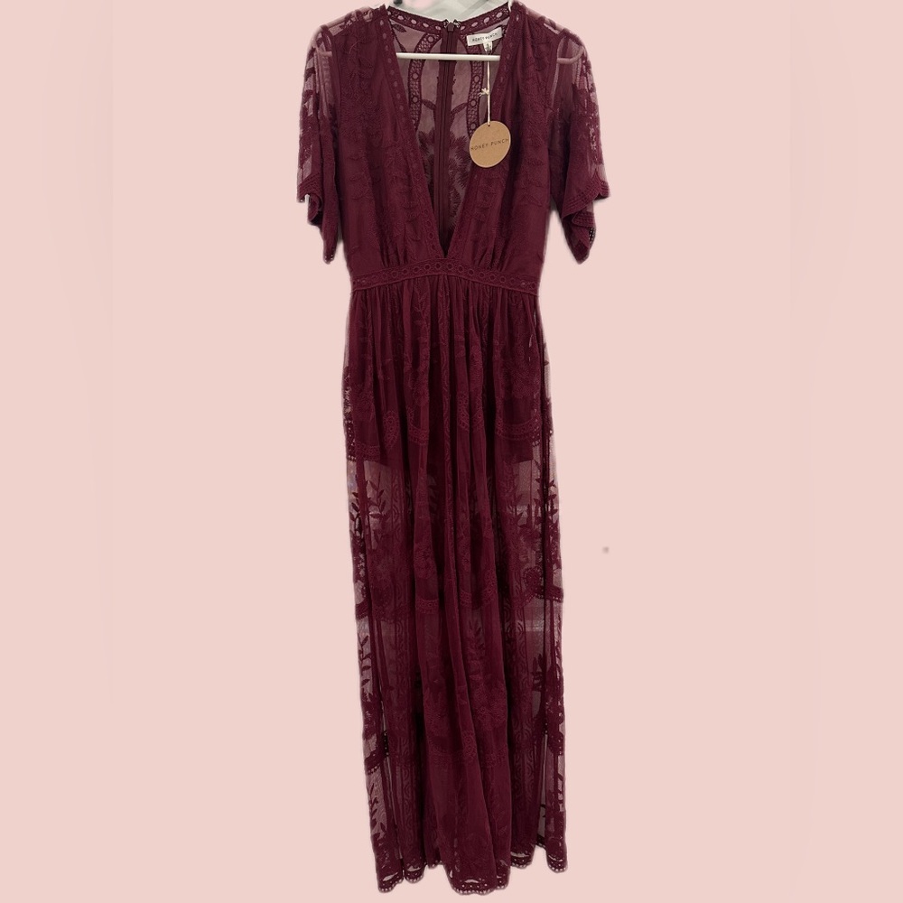 Embroidered Lace Maxi Dress: Women’s Small
